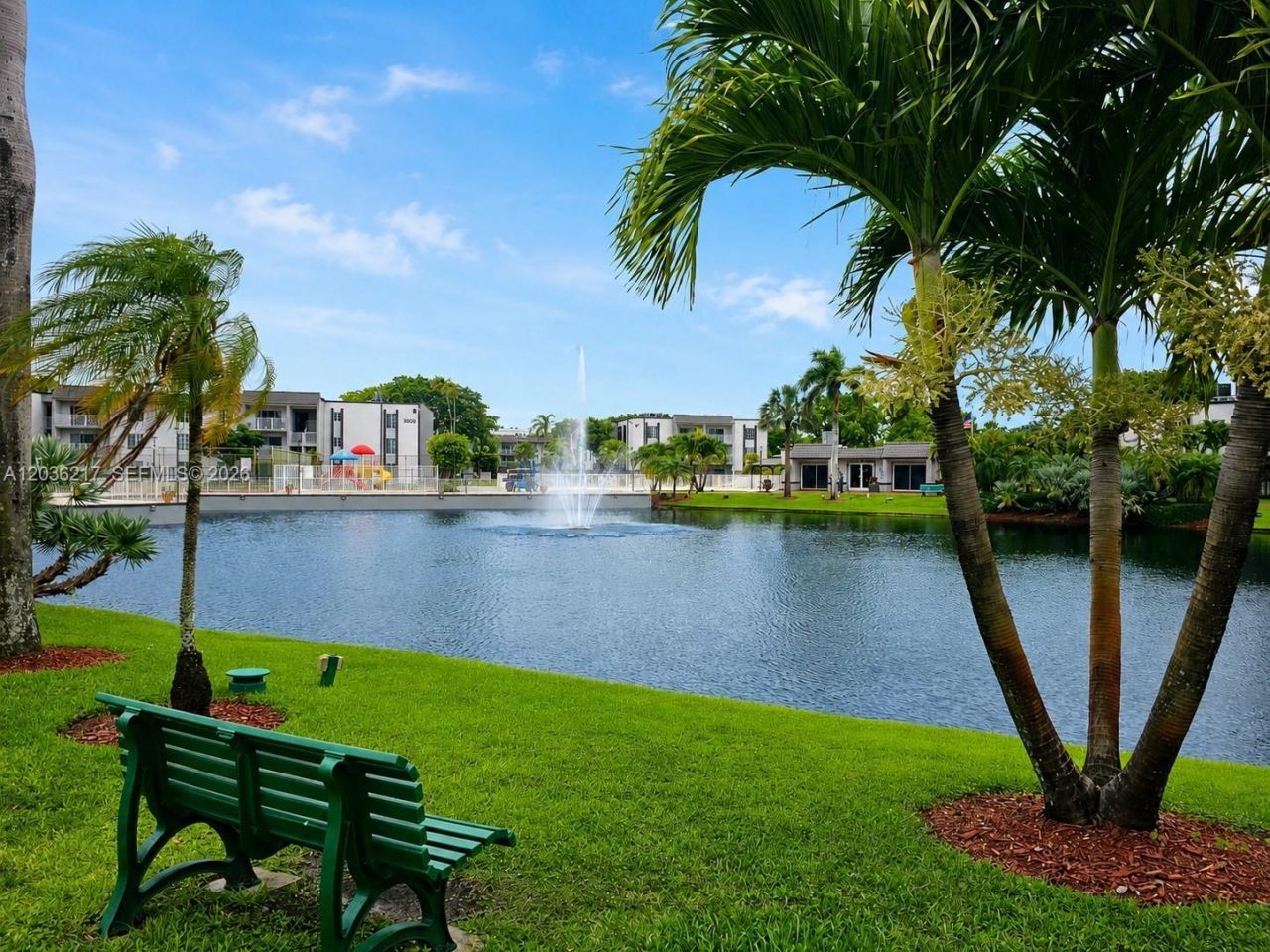 4810 NW 79th Ave, Unit 202, Doral, FL 33166 Photo