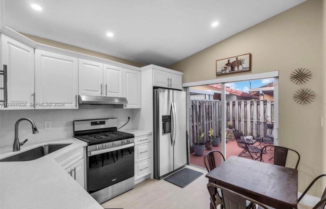 7001 W 35th Ave , Unit 169, Hialeah, FL 33018 Photo
