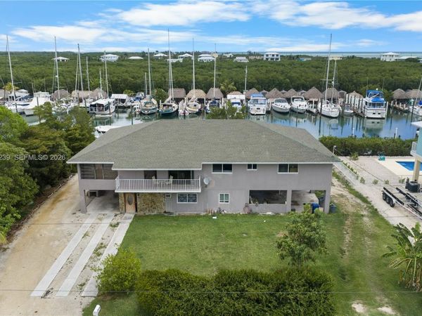 2100 Avenue H , Marathon, FL 33050