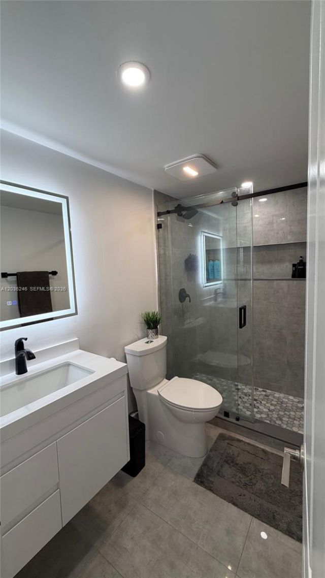 1825 W 44th Pl , Unit 1107, Hialeah, FL 33012 Photo