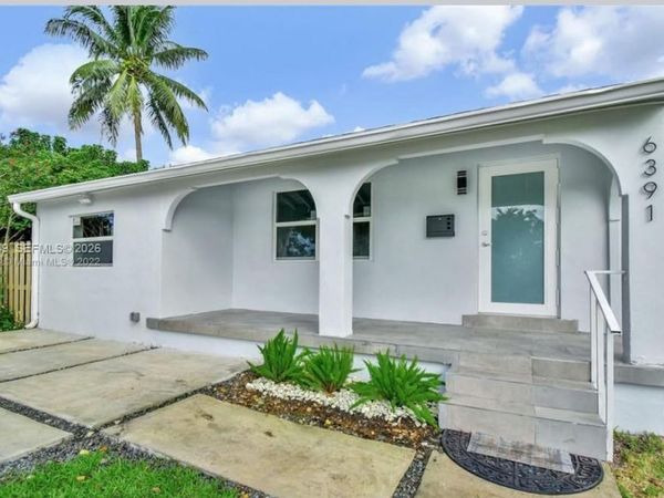 6391 SW 39th St, Miami, FL 33155