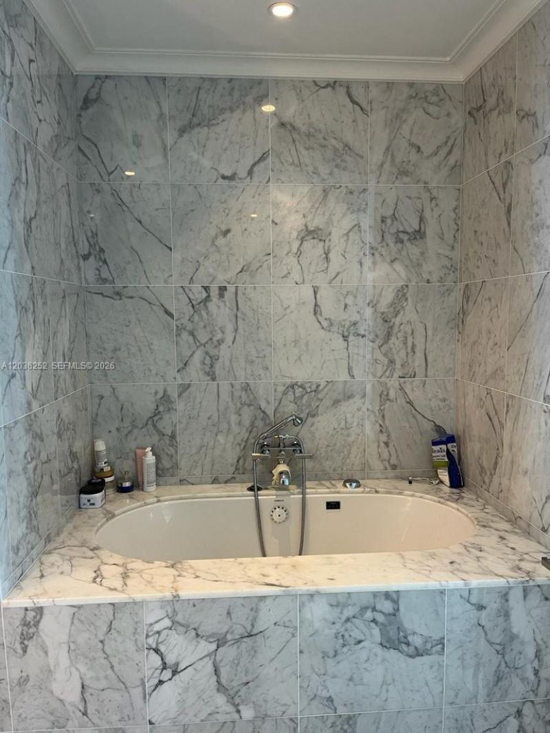15701 Collins Ave, Unit 3104, Sunny Isles Beach, FL 33160 Photo