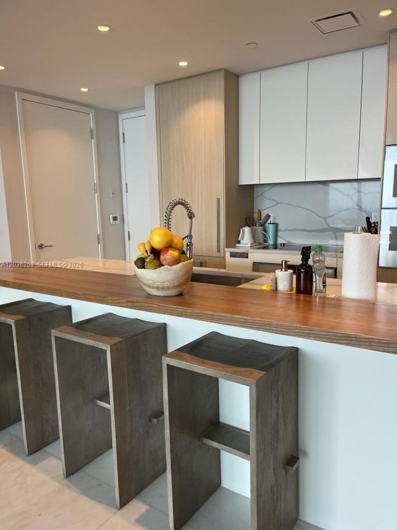 15701 Collins Ave, Unit 3104, Sunny Isles Beach, FL 33160 Photo