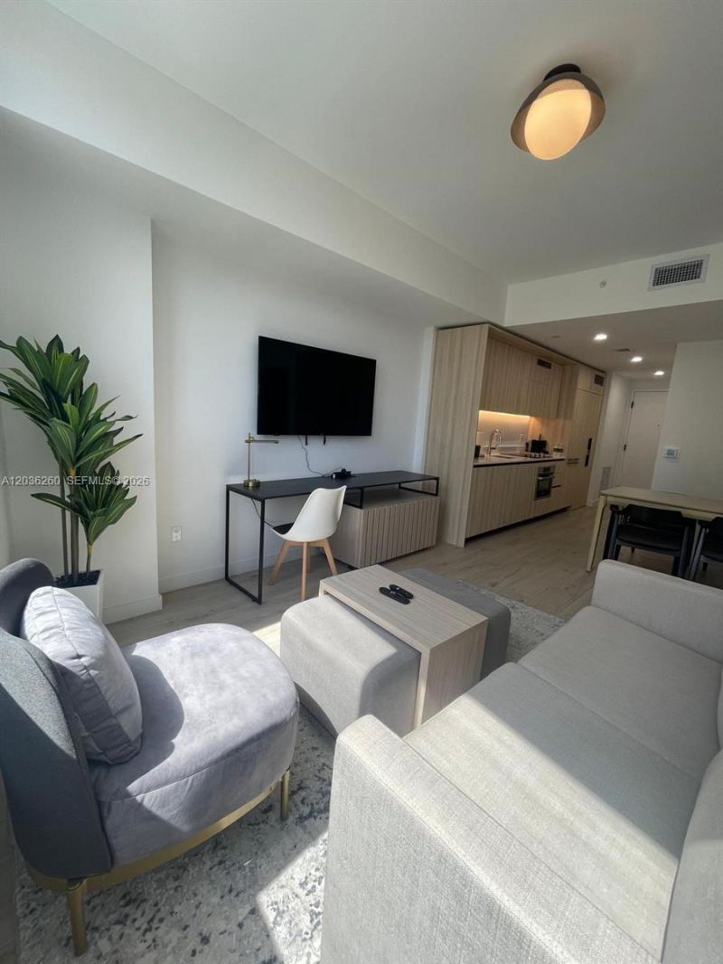 225 N Miami Ave, Unit 805, Miami, FL 33128 Photo