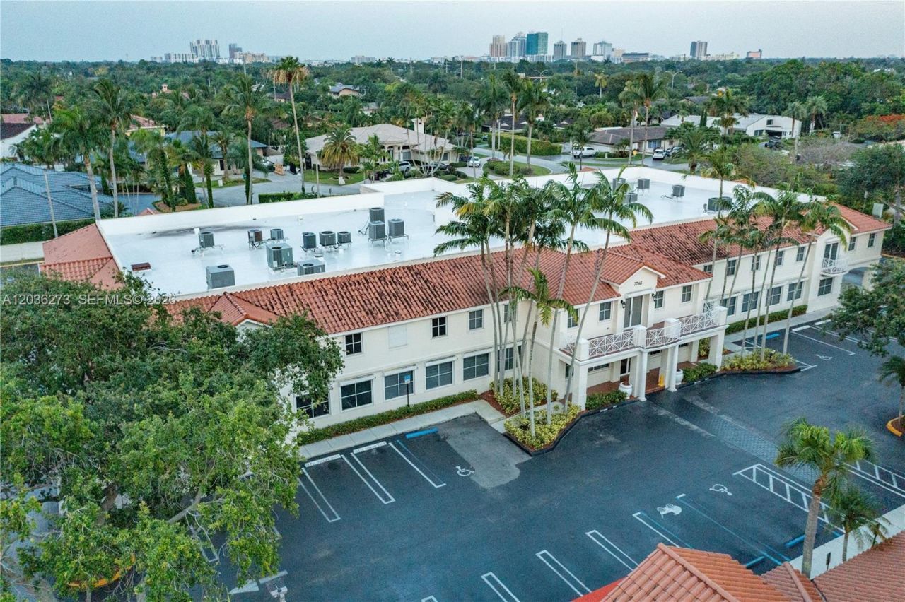 7765 SW 87th Ave, Unit 212A, Miami, FL 33173 Photo