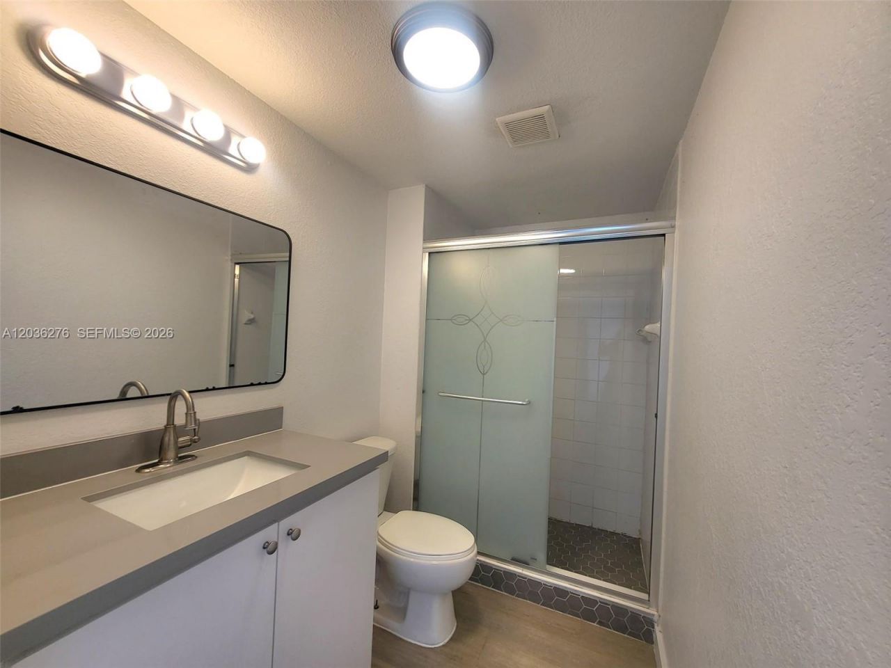 120 SW 8th Ave , Unit 703, Miami, FL 33130 Photo