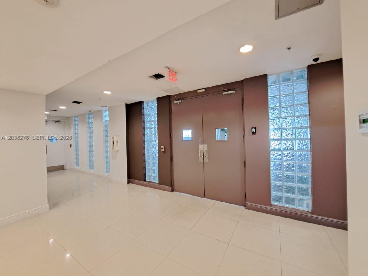 120 SW 8th Ave , Unit 703, Miami, FL 33130 Photo