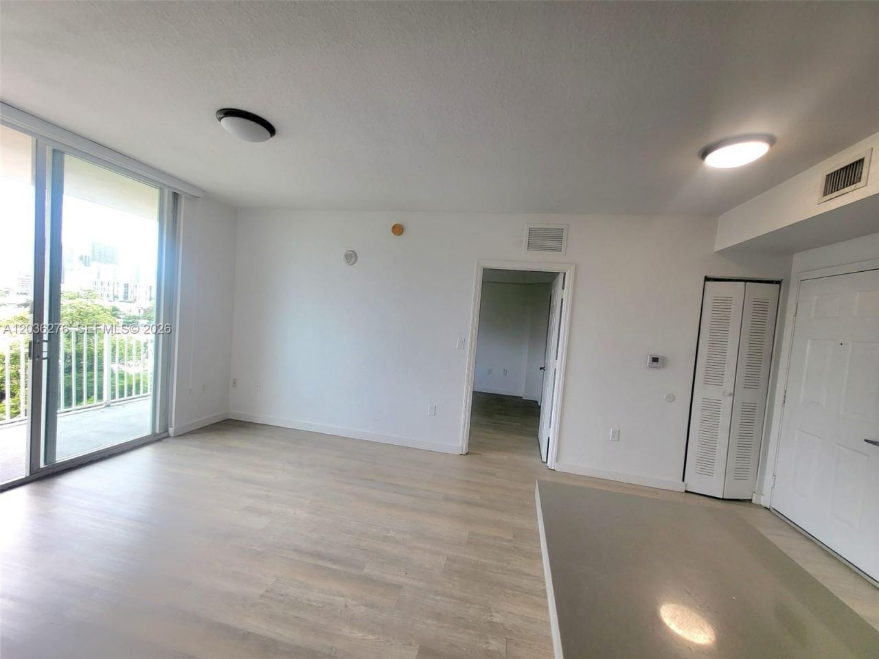 120 SW 8th Ave, Unit 703, Miami, FL 33130 Photo