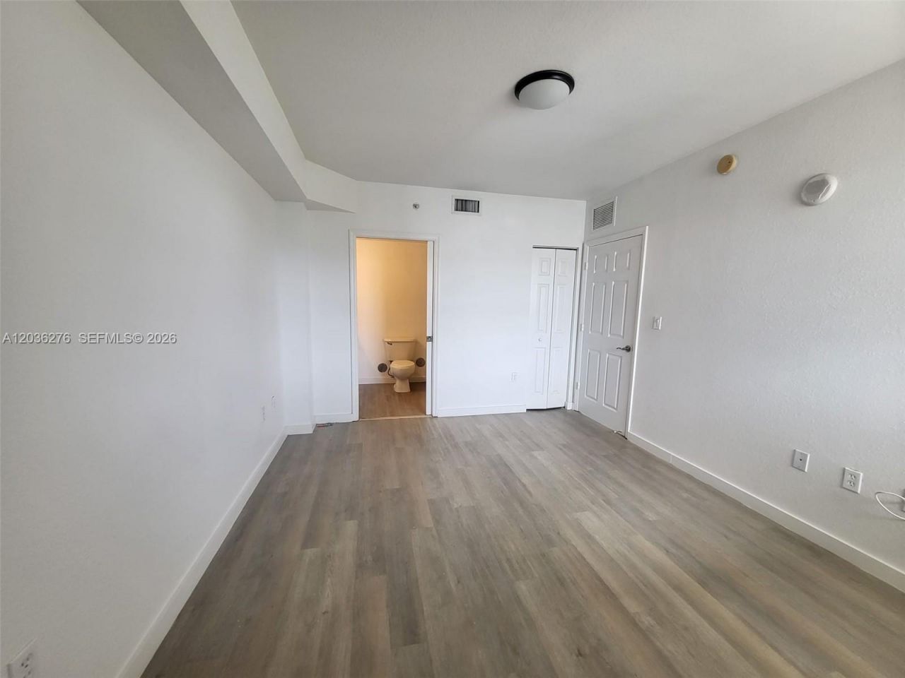120 SW 8th Ave , Unit 703, Miami, FL 33130 Photo