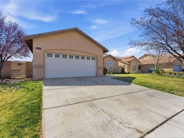 2036 Jenner , Lancaster, CA 93535