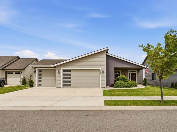 2679 N Heton Ln, Liberty Lake, WA 99019