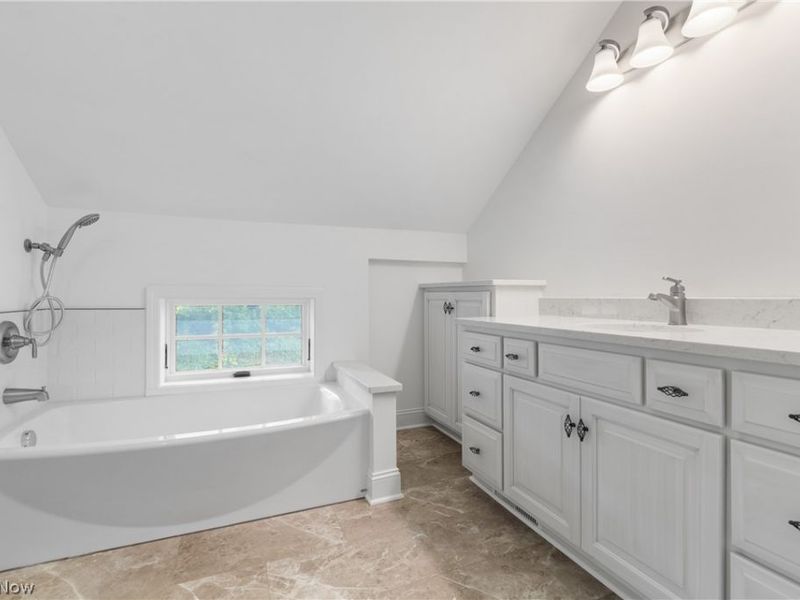 13113 Cleveland Avenue NW, Uniontown, OH 44685 Photo 15