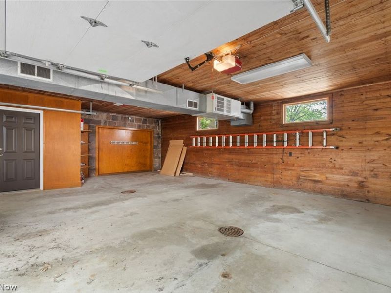 13113 Cleveland Avenue NW, Uniontown, OH 44685 Photo 18