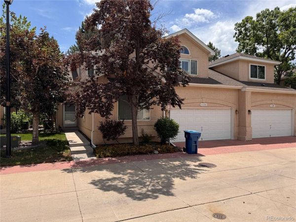 2486 S Scranton Way, Aurora, CO 80014