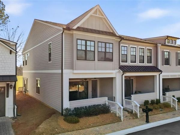 611 Stickley Oak Way , Woodstock, GA 30189