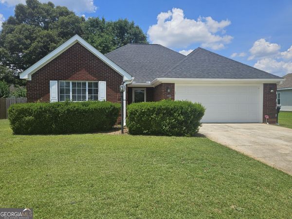 103 Jana Court, Warner Robins, GA 31088