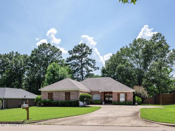 206 Pinevale Street, Brandon, MS 39047