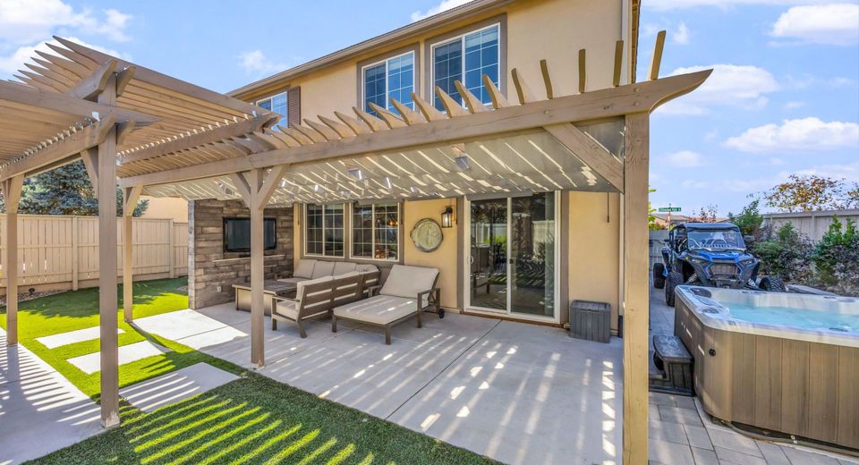 2190 Overland Park Drive, Reno, NV 89521 Photo