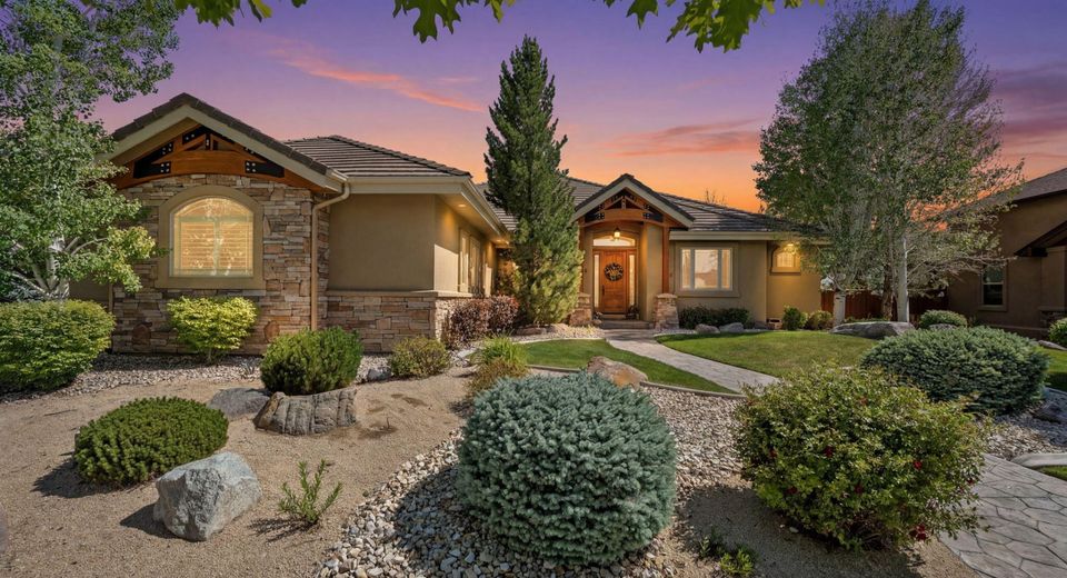 7231 Silver King Drive, Sparks, NV 89436 Photo