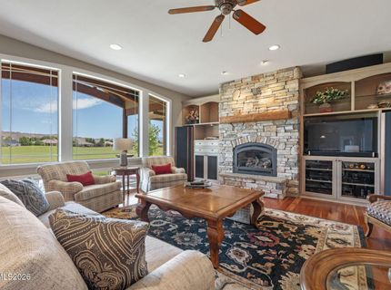 7231 Silver King Drive, Sparks, NV 89436 Photo