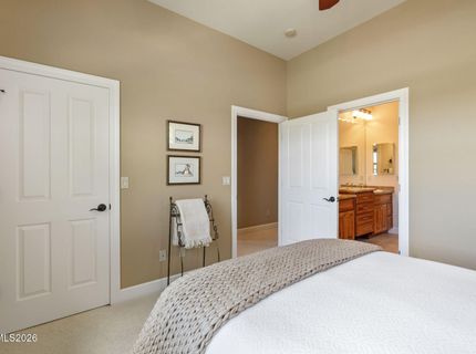 7231 Silver King Drive, Sparks, NV 89436 Photo