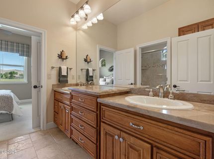 7231 Silver King Drive, Sparks, NV 89436 Photo