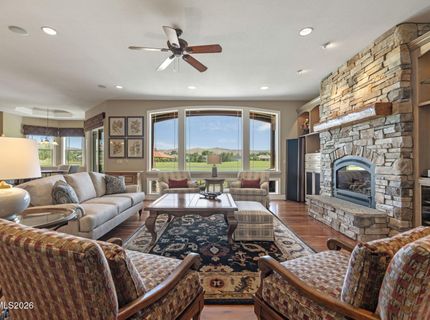 7231 Silver King Drive, Sparks, NV 89436 Photo