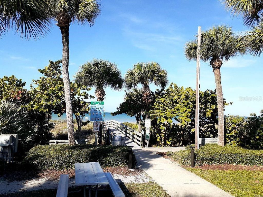 2505 Bay Boulevard , Unit 1, Indian Rocks Beach, FL 33785 Photo