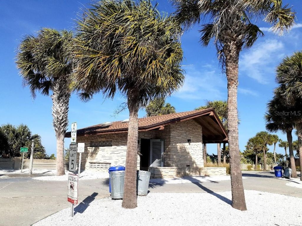 2505 Bay Boulevard , Unit 1, Indian Rocks Beach, FL 33785 Photo