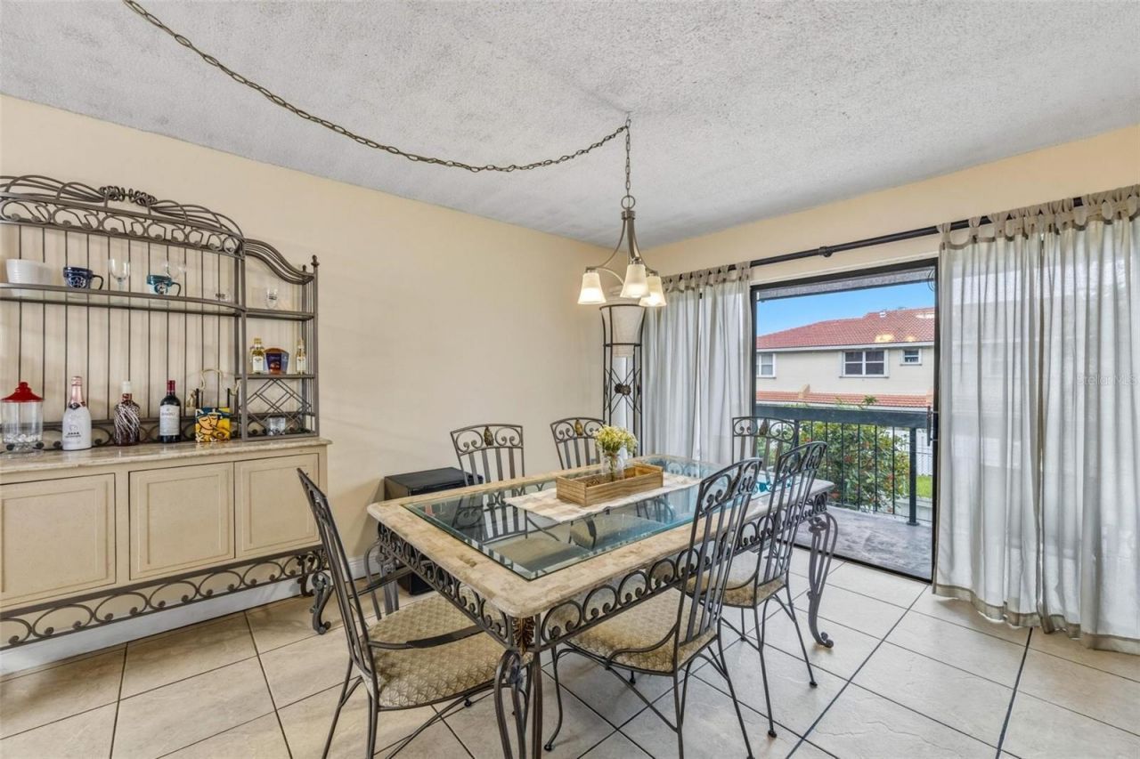 13870 SW 62nd Street , Unit 210, Miami, FL 33183 Photo
