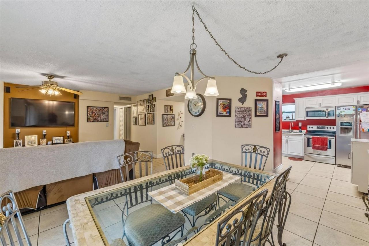 13870 SW 62nd Street , Unit 210, Miami, FL 33183 Photo