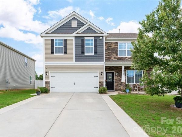 8022 Rowling Drive , Charlotte, NC 28215