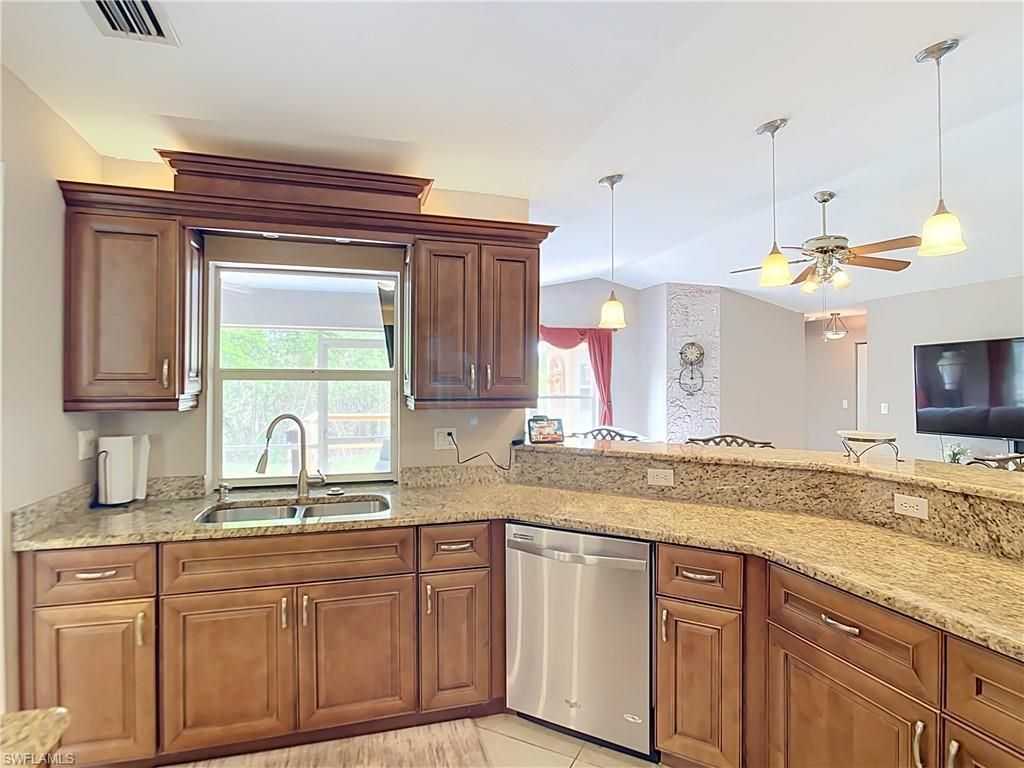 14401 Hampton Lake Ct , Fort Myers, FL 33908 Photo
