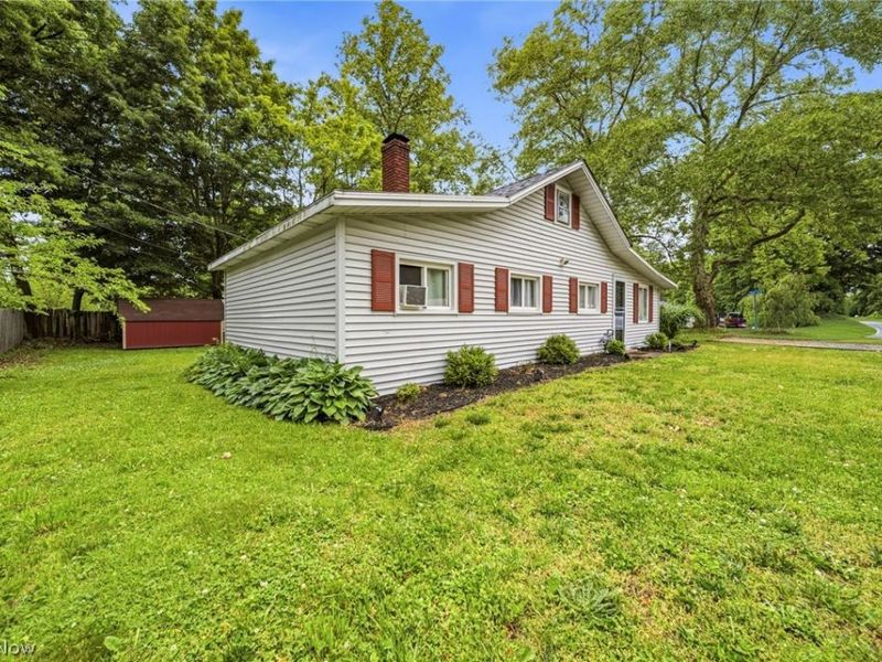 1588 Yale Avenue, Madison, OH 44057 Photo 3