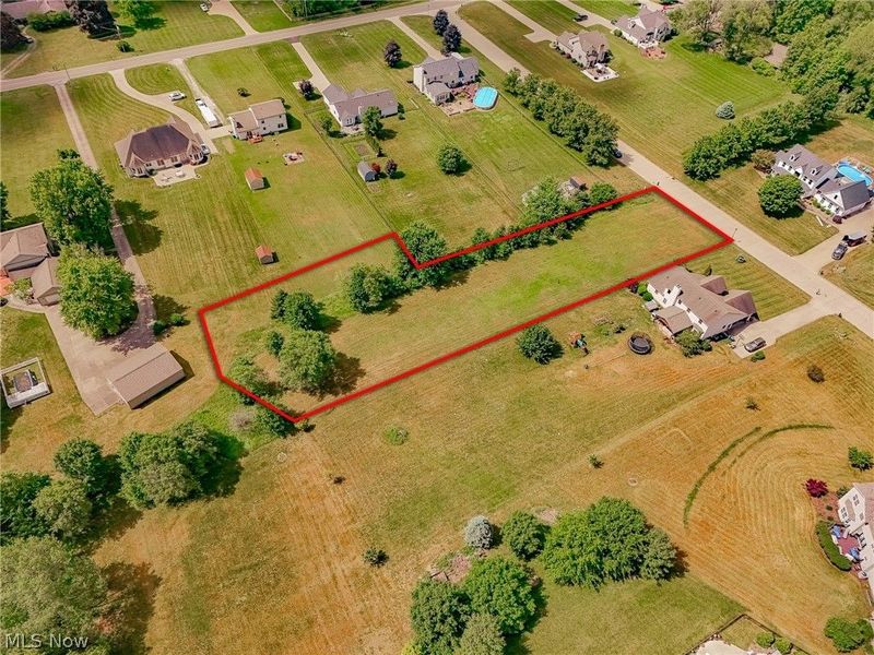5773 Deer Pines Drive, Green, OH 44216 Photo 13