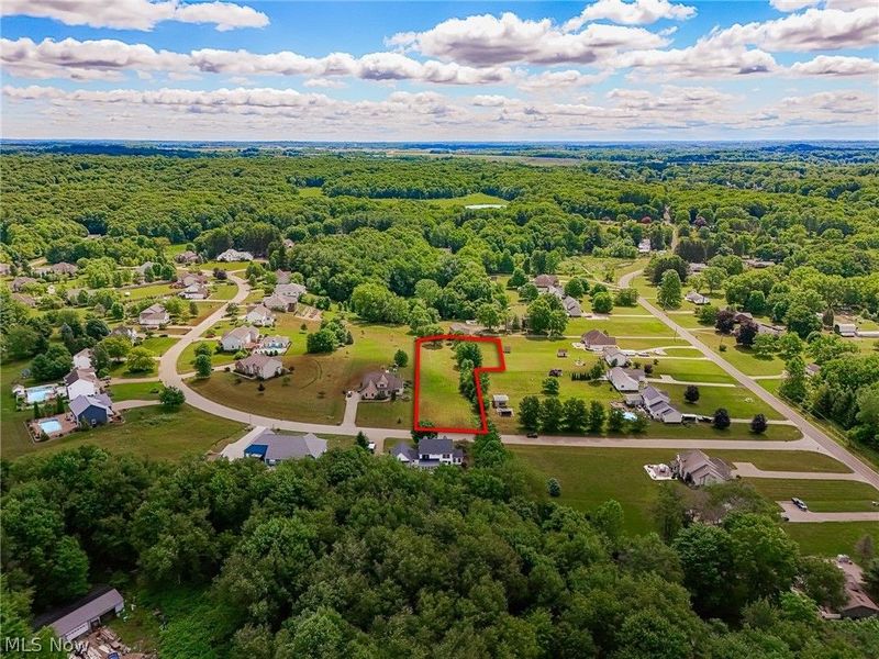 5773 Deer Pines Drive, Green, OH 44216 Photo 8