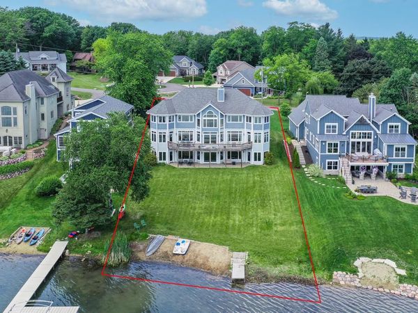 3711 Lake STREET, Burlington, WI 53105