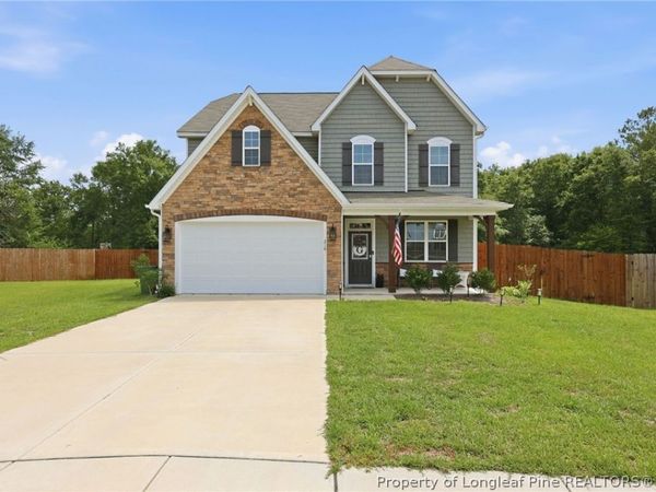 218 Woodsrun Street , Raeford, NC 28376