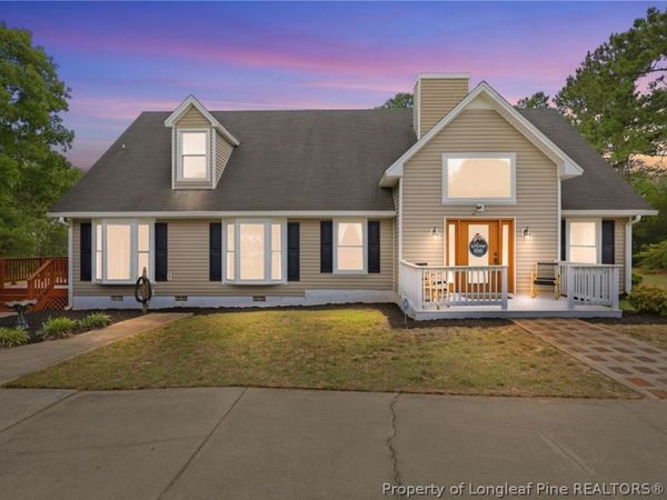 190 Fox Run Lane, Autryville, NC 28318