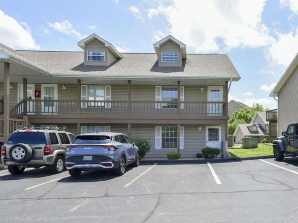 3 Memory Lane, Unit 8, Branson, MO 65616