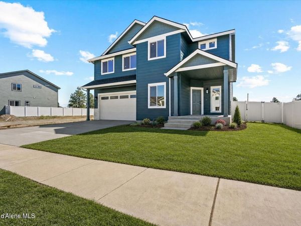 2824 N Neptune ST , Post Falls, ID 83854