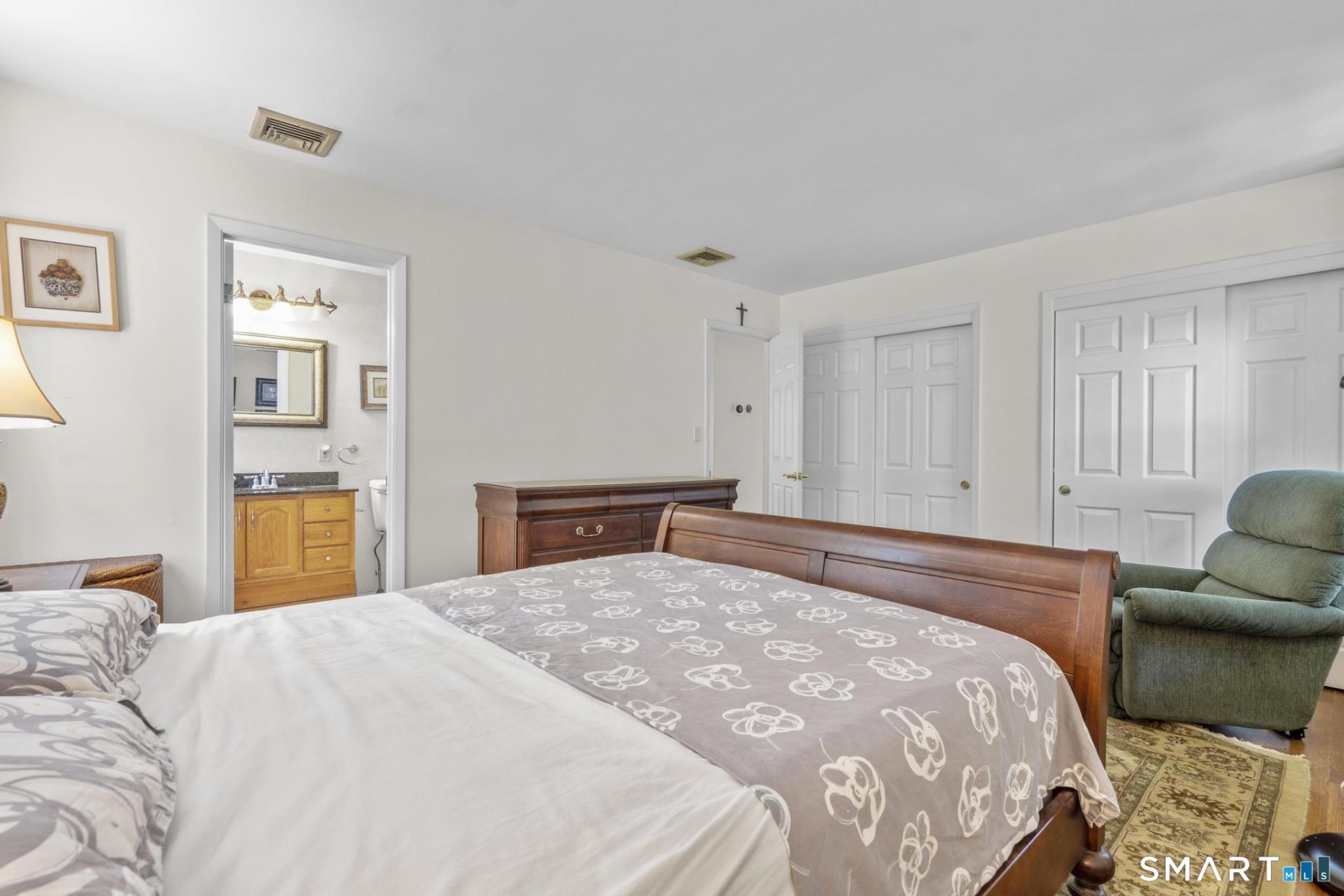 42 Akbar, Stamford, CT 06902 Main Photo