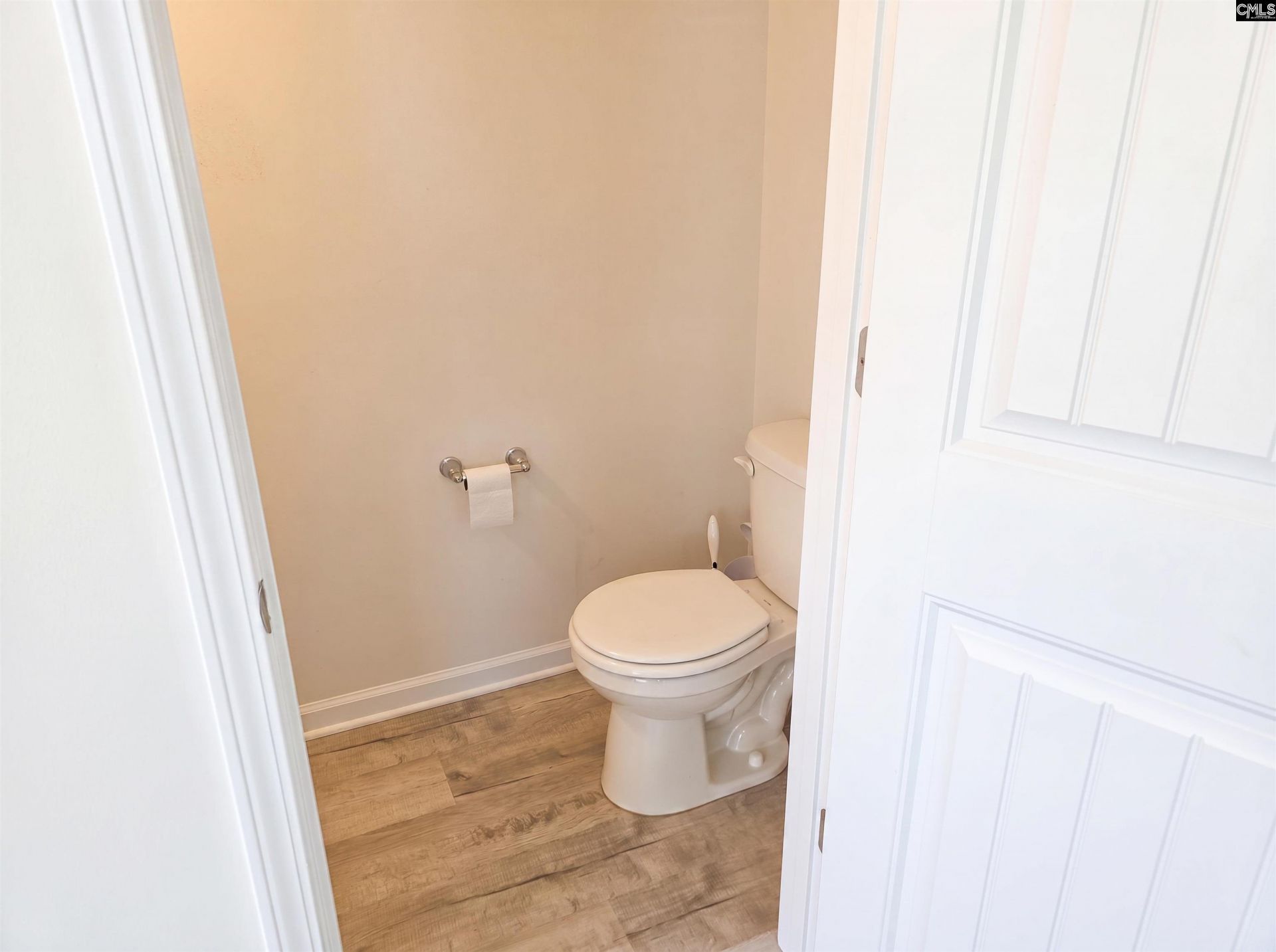 2050 Barnhart Drive  Photo 18