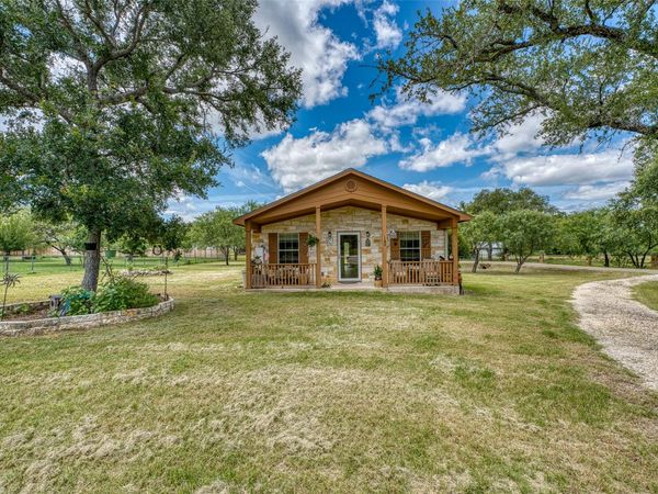 160 County Road 141 , Burnet, TX 78611