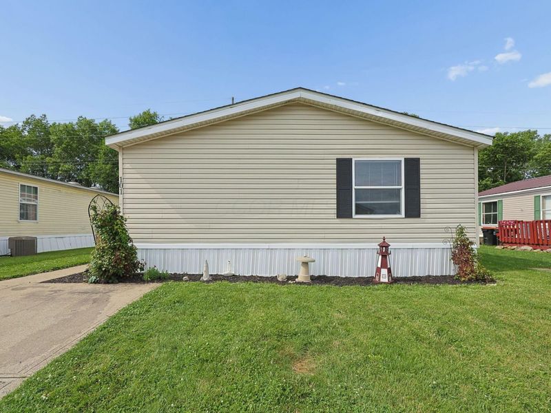 1100 Thornwood Drive SW, Unit Lot 101, Heath, OH 43056 Photo 3