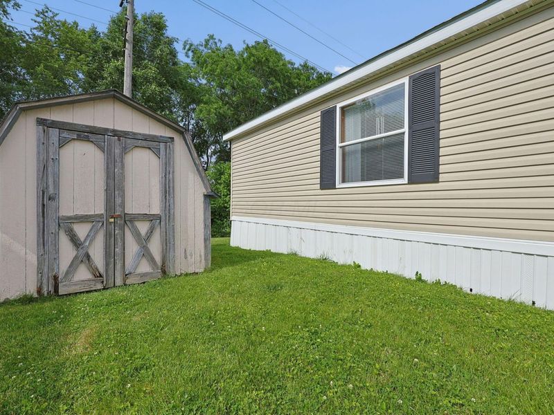 1100 Thornwood Drive SW, Unit Lot 101, Heath, OH 43056 Photo 32