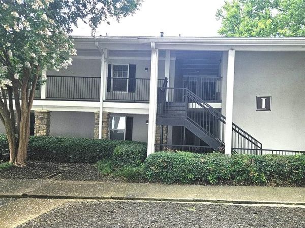 1150 Collier Road , Unit I15, Atlanta, GA 30318