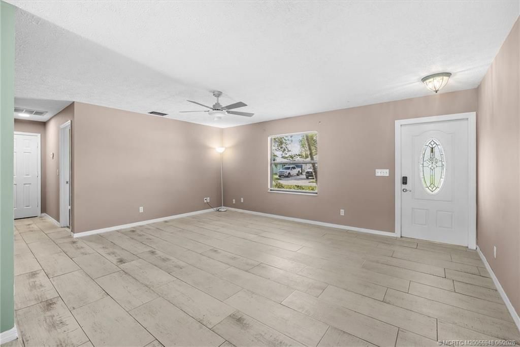 687 NE Maranta Terrado, Jensen Beach, FL 34957 Photo