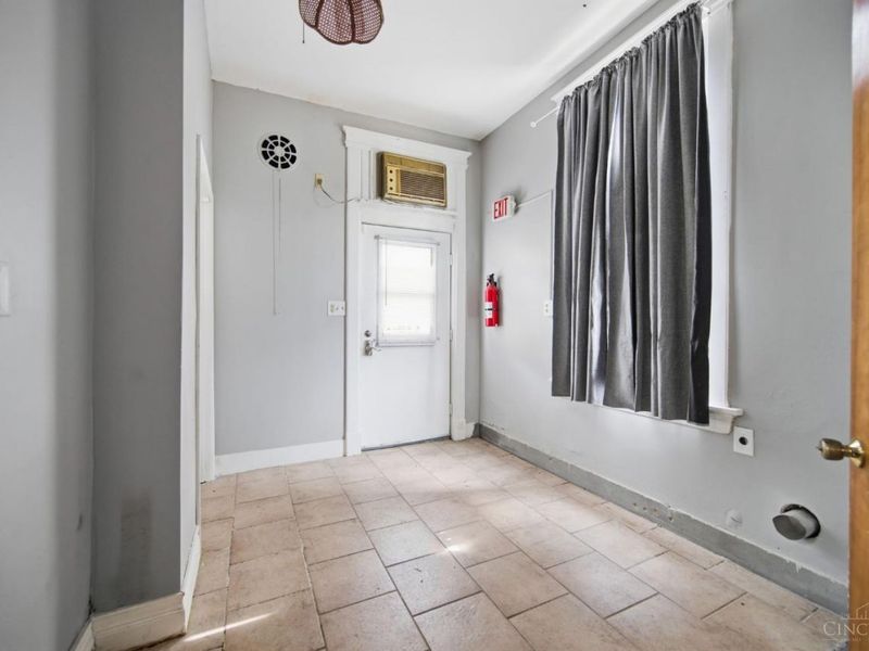 1712 Queen City Avenue, Cincinnati, OH 45214 Photo 30