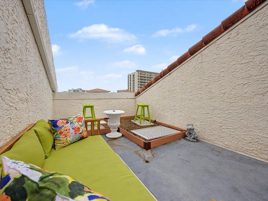 Property Image 64